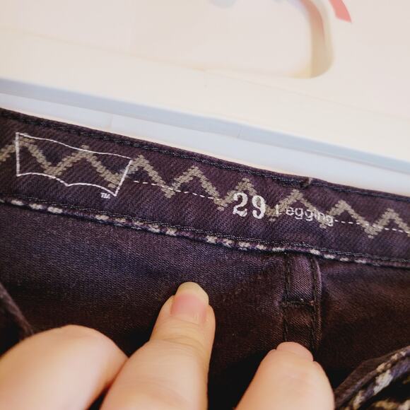 Levi's woemwns aztec geometric print grey denim leggings size 29 - Picture 3 of 14